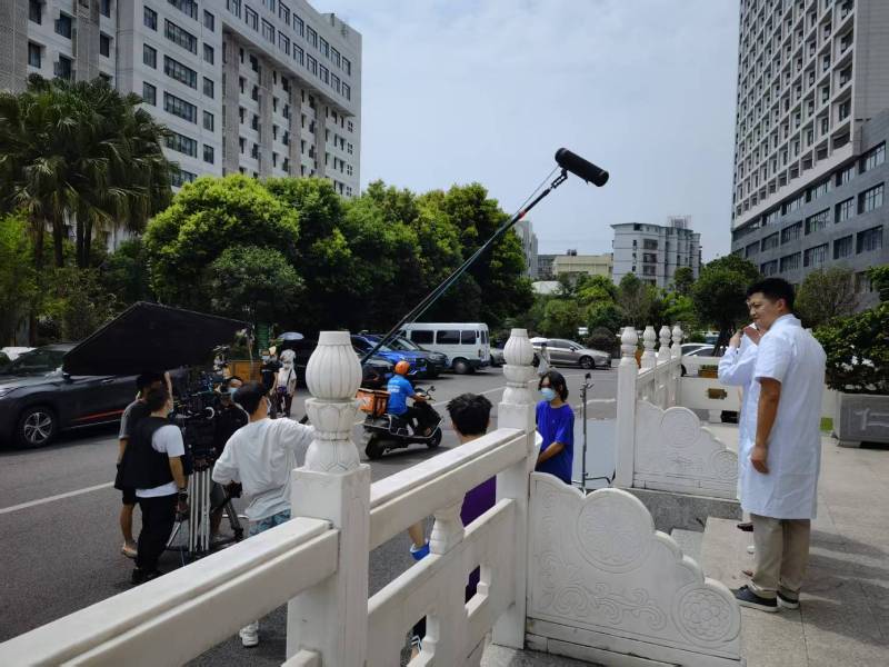巴东县广告片拍摄公司低成本实现高规格制作的诀窍